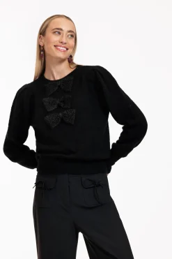 Bowina pullover - black