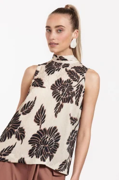 Ilsa flower crepe top - kit/chocolate