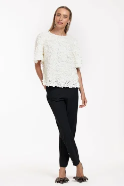 Madison flower top - off white