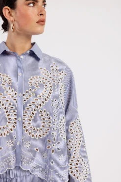 Midge border embroidery blouse - light blue/ecru