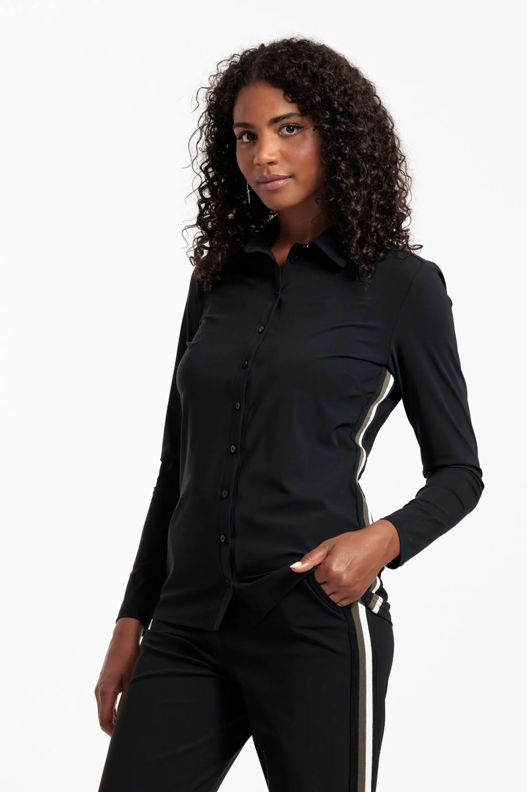 Poppy tape shirt - black