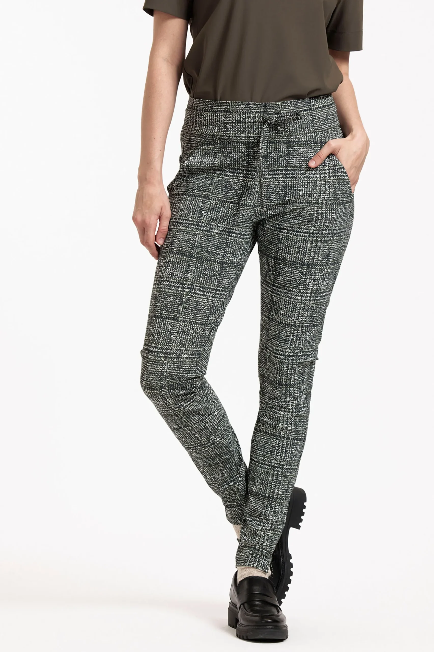 Stairdown check trousers - black/kit
